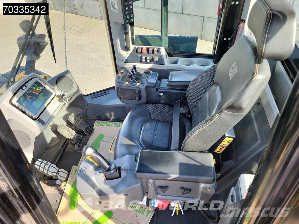 CAT 980 M Rataslaadurid
