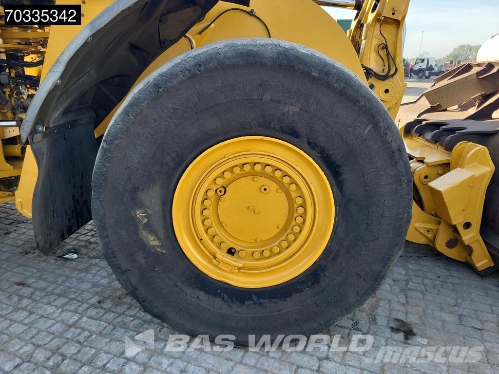 CAT 980 M Rataslaadurid