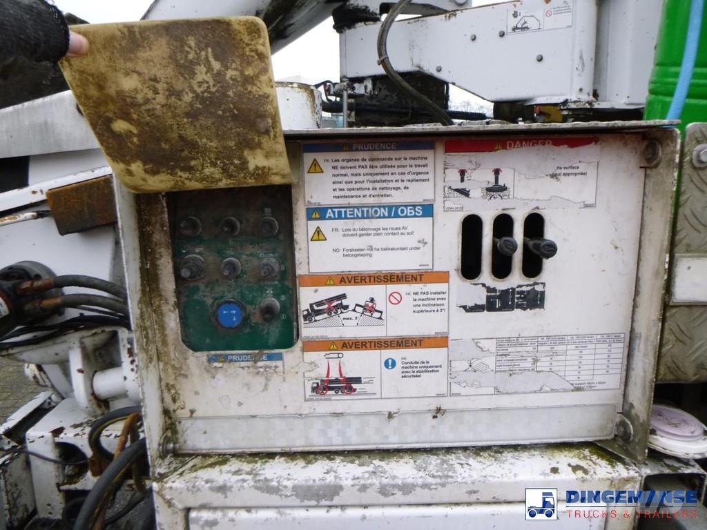 Mercedes-Benz Arocs 3240 8x4 Schwing-Stetter pump / mixer Бетононасоси