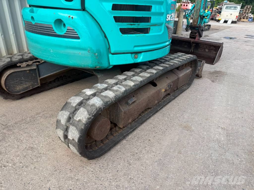 Kobelco SK 25 SR Miniexcavadoras
