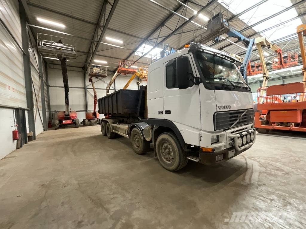 Volvo FH 16 520 8X4 Rol kiper kamioni sa kukom za podizanje tereta