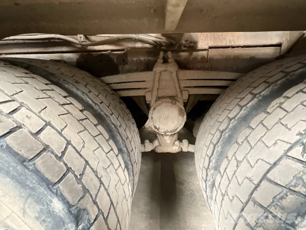Volvo FH 16 520 8X4 Rol kiper kamioni sa kukom za podizanje tereta