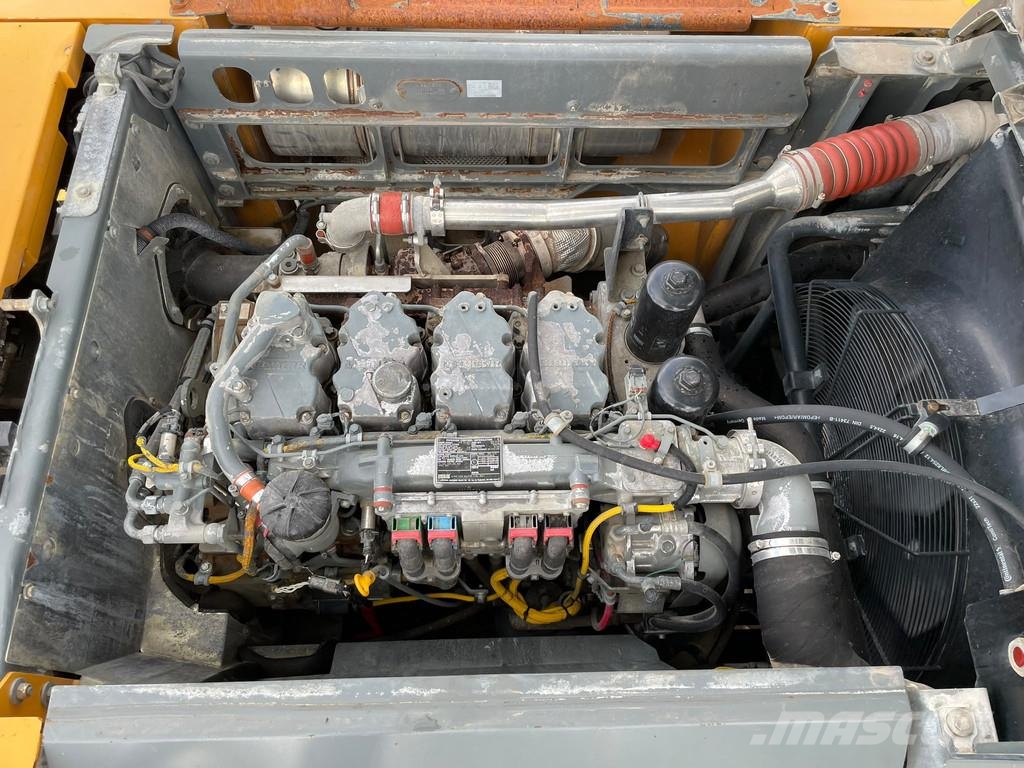 Liebherr R936NLC Escavadoras de rastos
