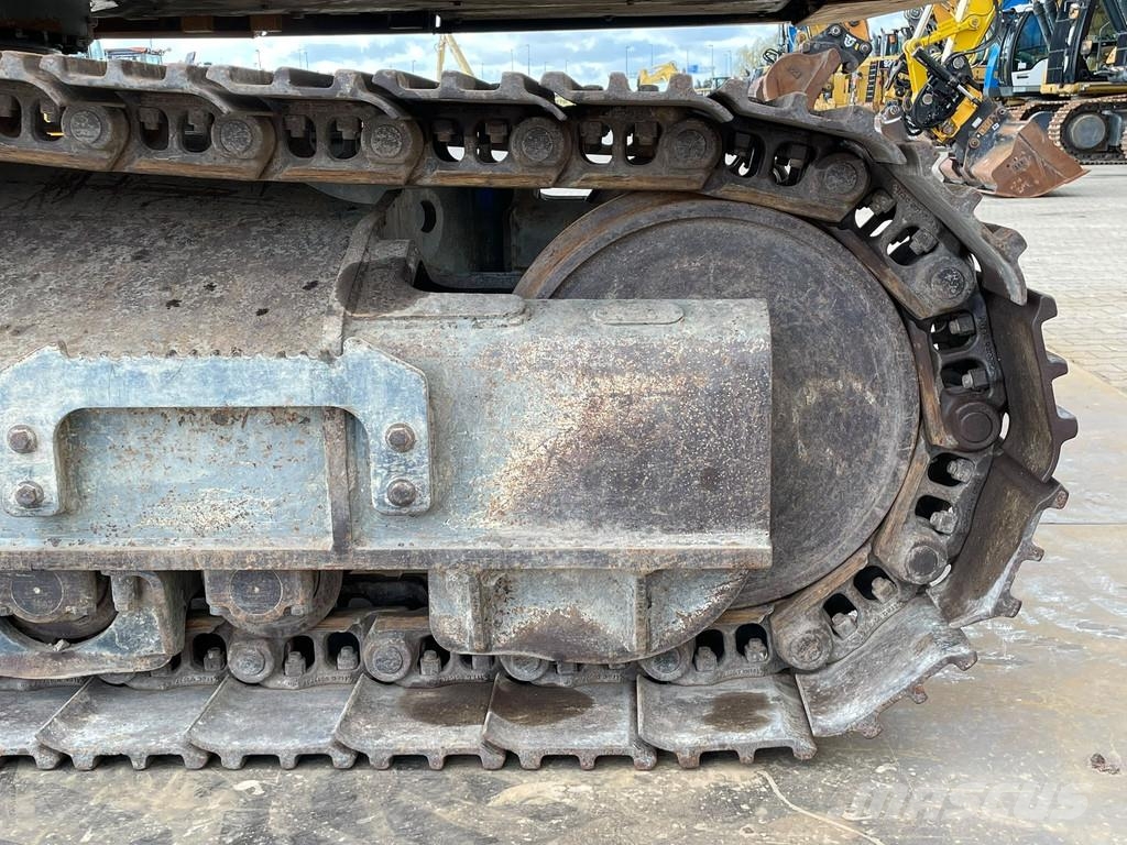 Liebherr R936NLC Escavadoras de rastos