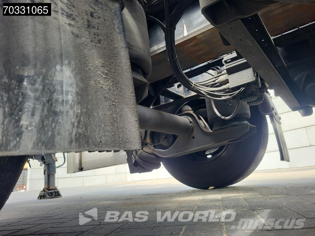 Renders 3AFCST08 Multi 45ft Lift Axle نصف مقطورات حاويات