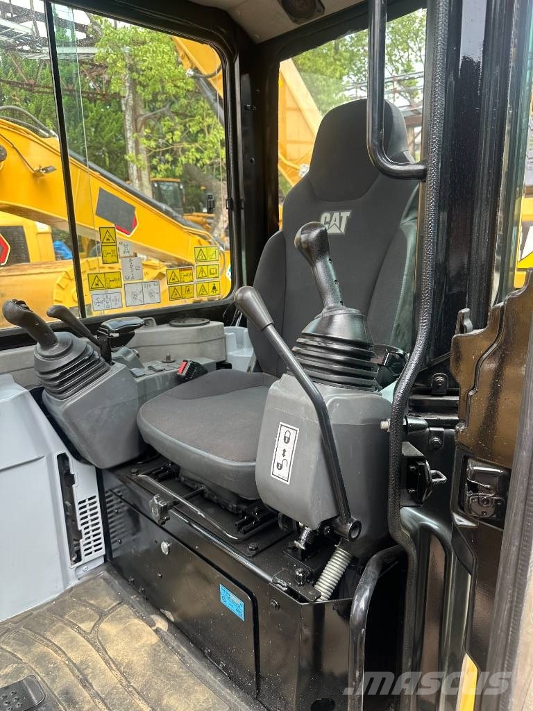 CAT CAT303.5E 小型挖掘机