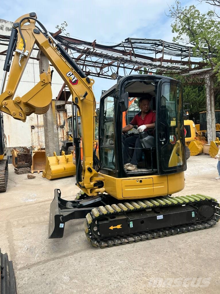 CAT CAT303.5E 小型挖掘机