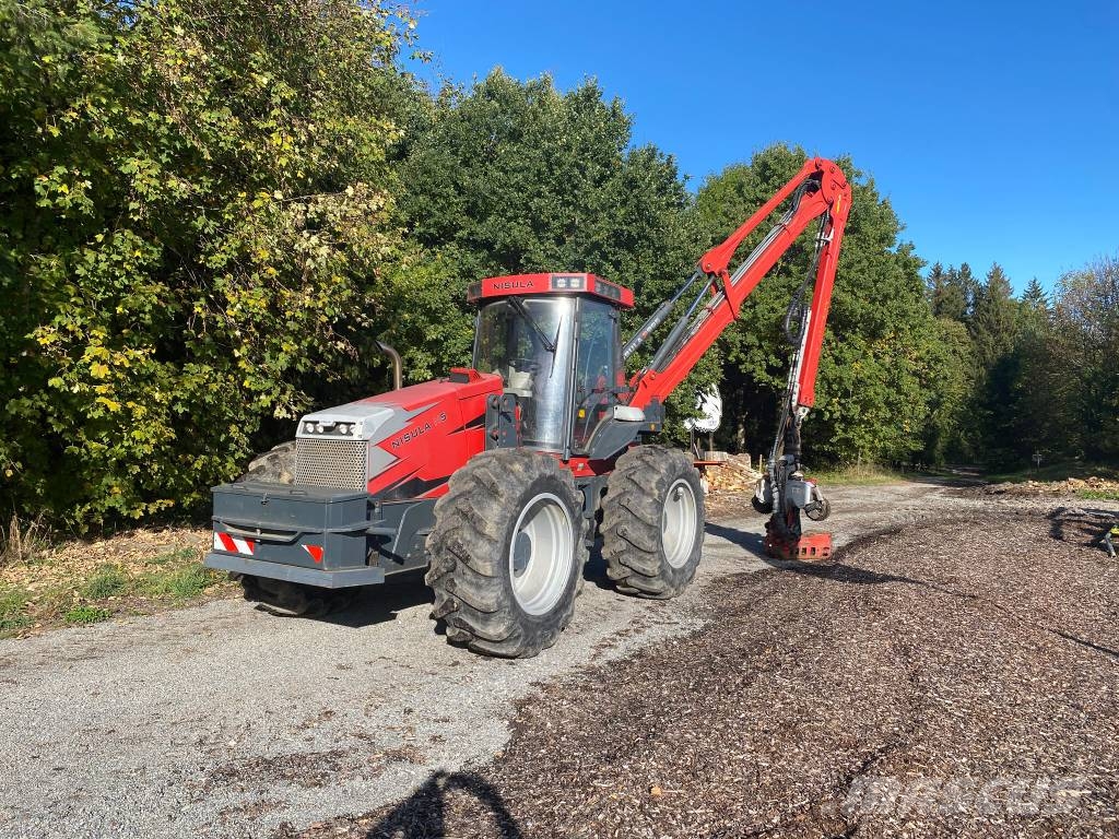 Nisula N5 4WD mit Logmax 3000T - Gebrauchtmaschine Harversteri