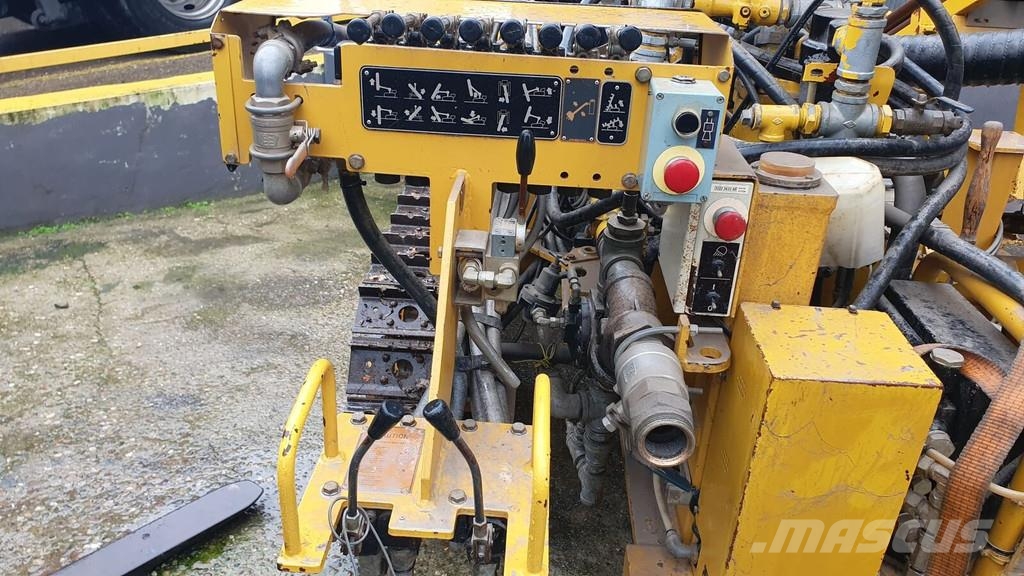 Atlas Copco ROC460 PC Drilling rigs