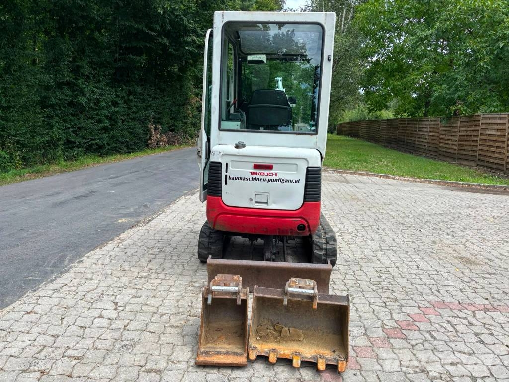 Takeuchi TB 016 小型挖土機/掘鑿機<7t(小型挖掘機)