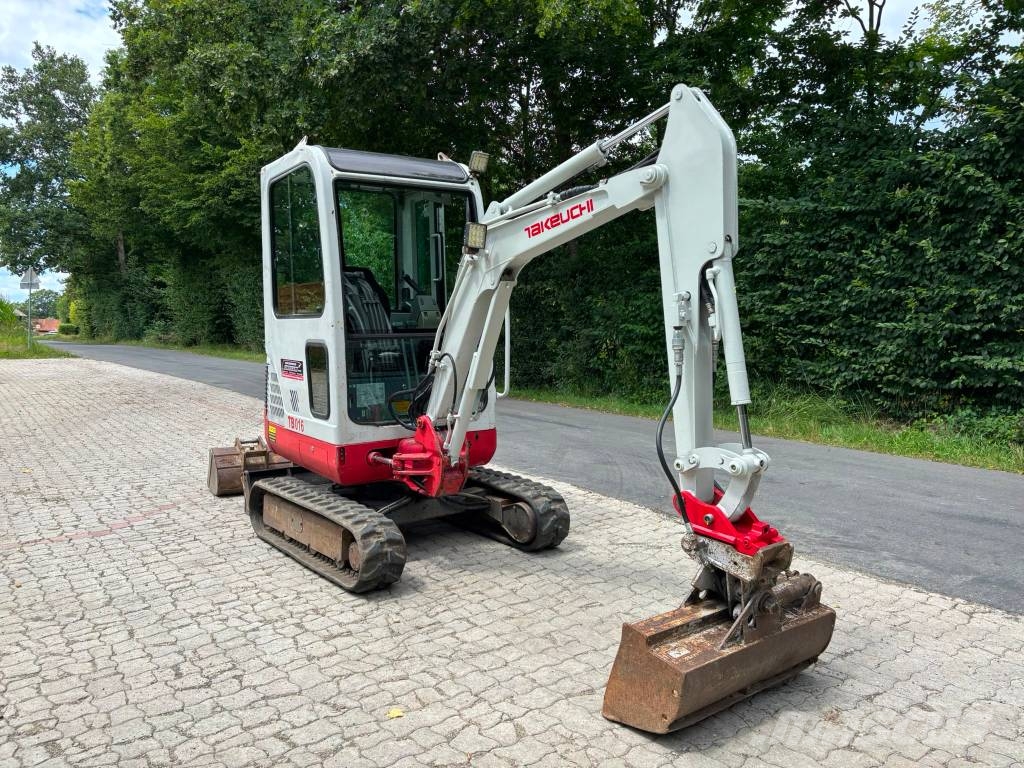 Takeuchi TB 016 小型挖土機/掘鑿機<7t(小型挖掘機)