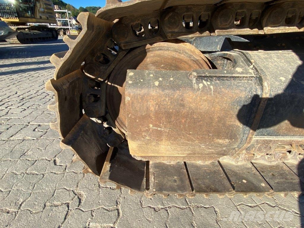 CAT 330FLN Mono-Boom OilQuick OQ80 KLIMA ZSA Telakaivukoneet