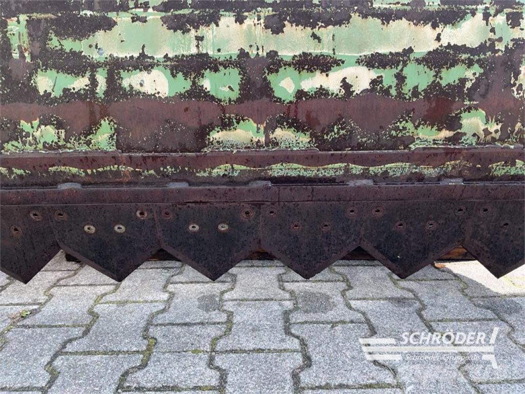 Bressel SILAGESCHNEIDZANGE AL 157 | EURO Säiliörehun purkulaitteet