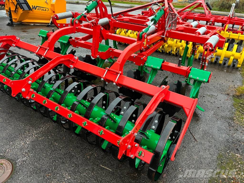 Agro-Masz  UUSI RUNNER 30 Cultivatoren