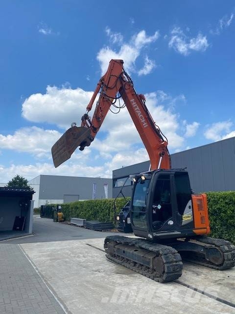 Hitachi ZX 135 US-6 Escavadeiras de esteiras