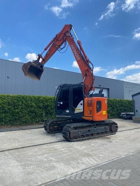 Hitachi ZX 135 US-6 Escavadeiras de esteiras