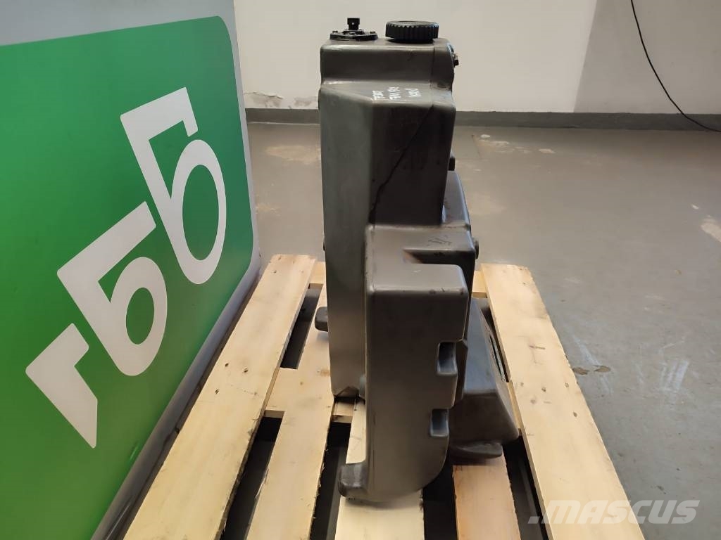 Fendt Hydraulic oil tank H716860060100 FENDT 711 VARIO Hydraulika