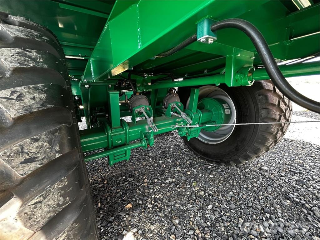 Tebbe ST 450 Tandem Silotrailer Bestratingsmachines en hijsmaterialen