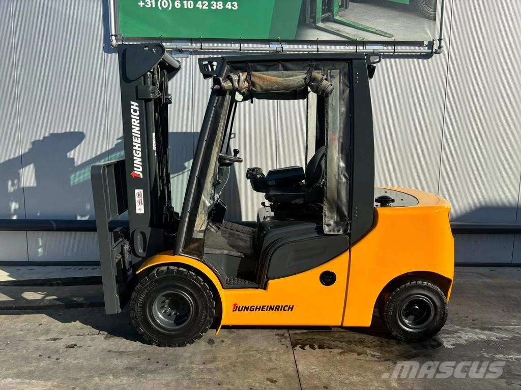 Jungheinrich DFG435s Heftruck Diesel Dyzeliniai krautuvai