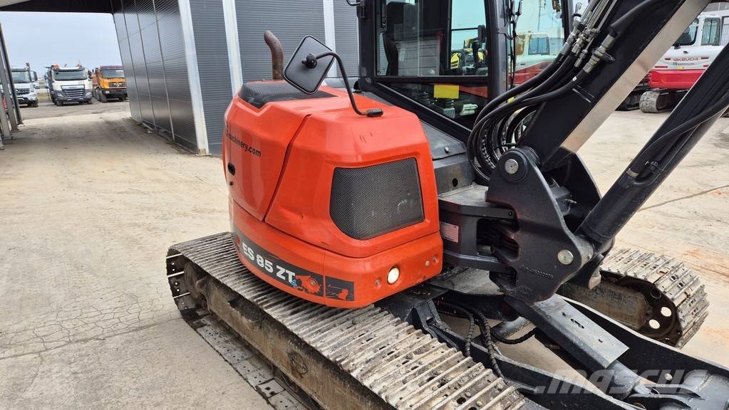 Eurocomach ES85ZT - 6 SIDED PLOUGH - 2018 YEAR - 2960 HOURS Midi rýpadla 7t - 12t