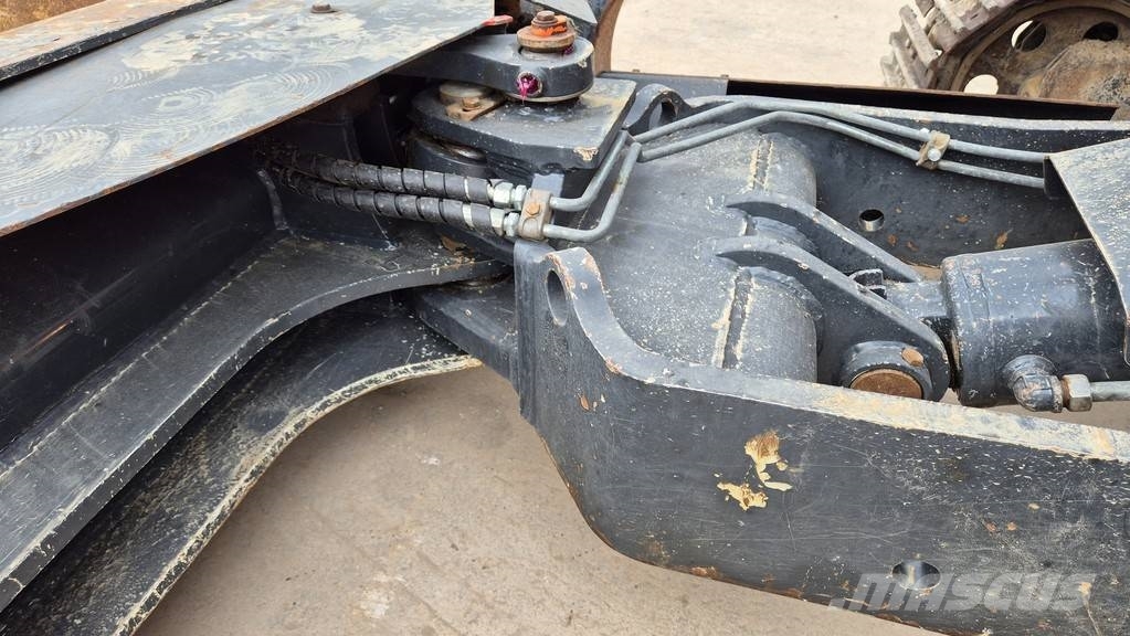 Eurocomach ES85ZT - 6 SIDED PLOUGH - 2018 YEAR - 2960 HOURS Midi rýpadla 7t - 12t