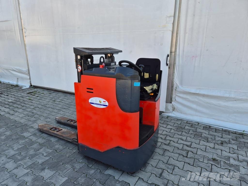 Linde L16 Viličarji s pomičnim teleskopom