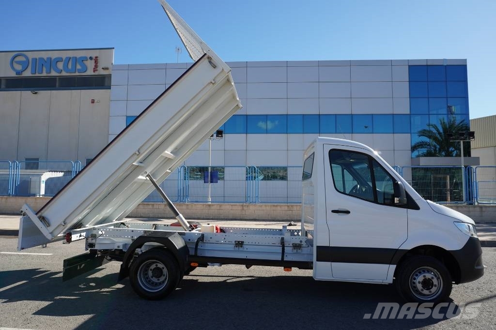 Mercedes-Benz SPRINTER 514 BASCULANTE**POCO USO** Camiones volquete para virutas de madera
