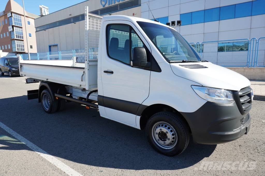 Mercedes-Benz SPRINTER 514 BASCULANTE**POCO USO** Camiones volquete para virutas de madera