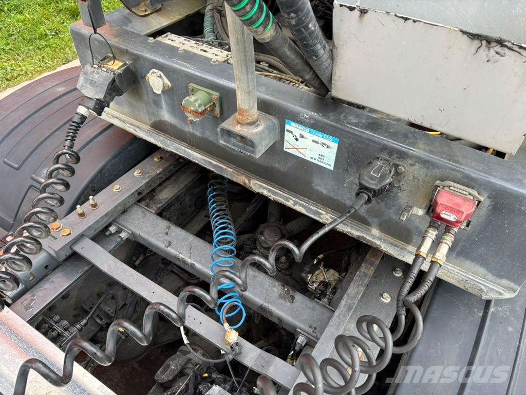 Istrail SA28 BOX L=7991 mm نصف مقطورات قلابة