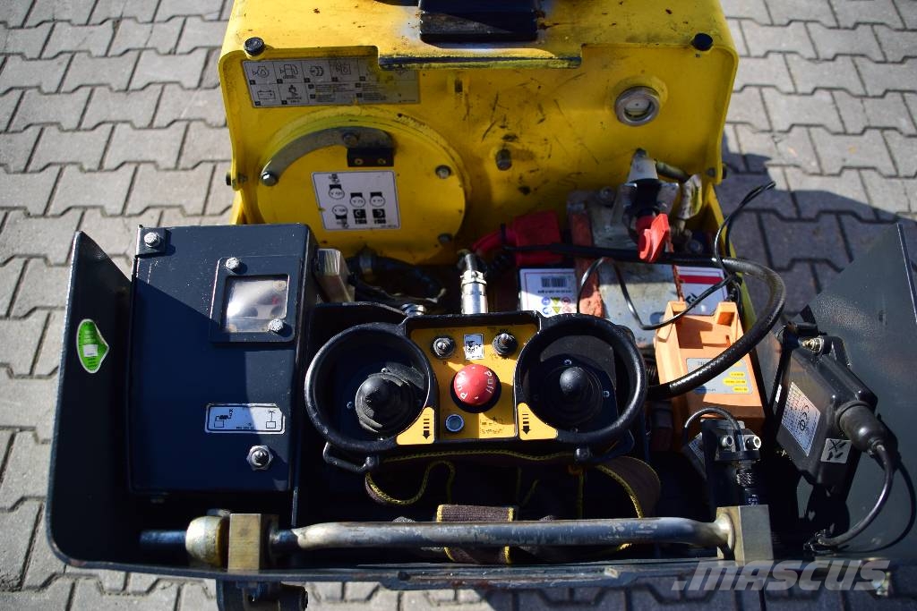 Bomag BPH 80/65 S + Joystick Vibrator compactors