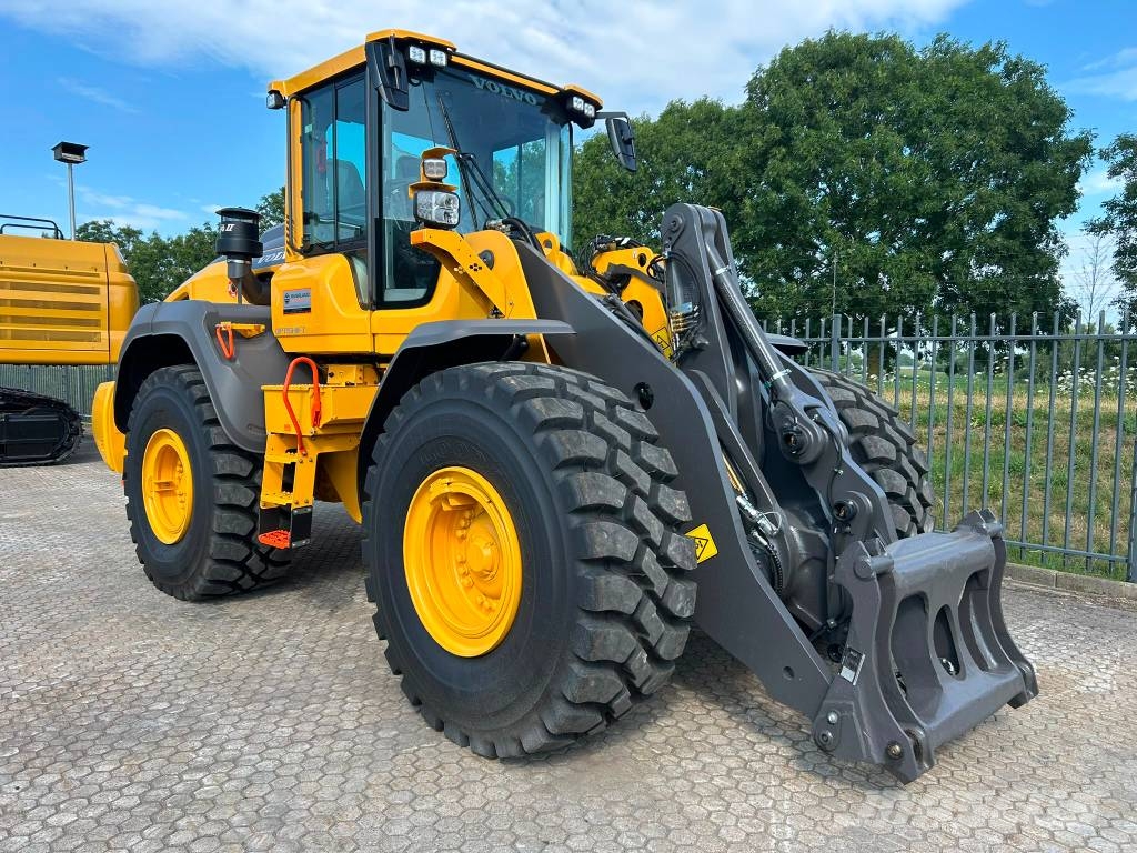 Volvo L 120 H BSS CDC axlecoolers 3rd valve Фронтальні навантажувачі