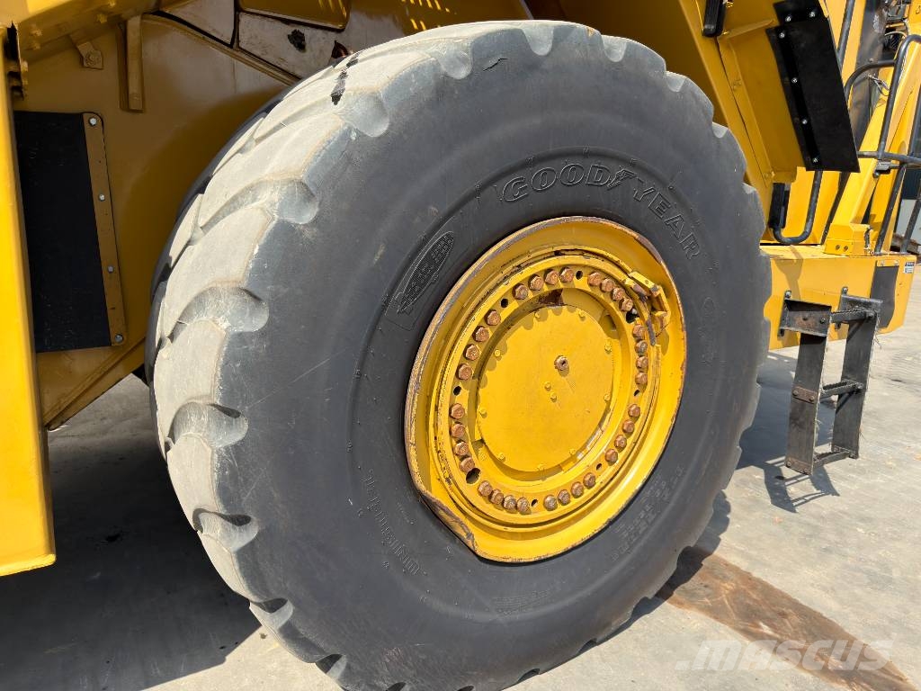CAT 988K Pyöräkuormaajat
