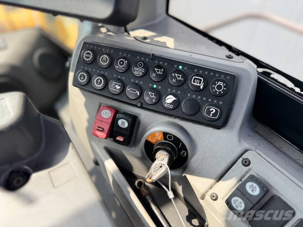 CAT 988K Pyöräkuormaajat
