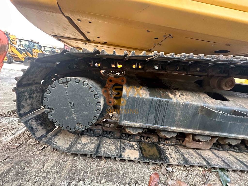 Komatsu PC 240-8 Верижен екскаватор