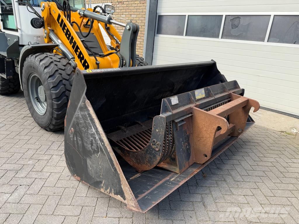 Liebherr L507 L507 Iekrāvēji uz riteņiem