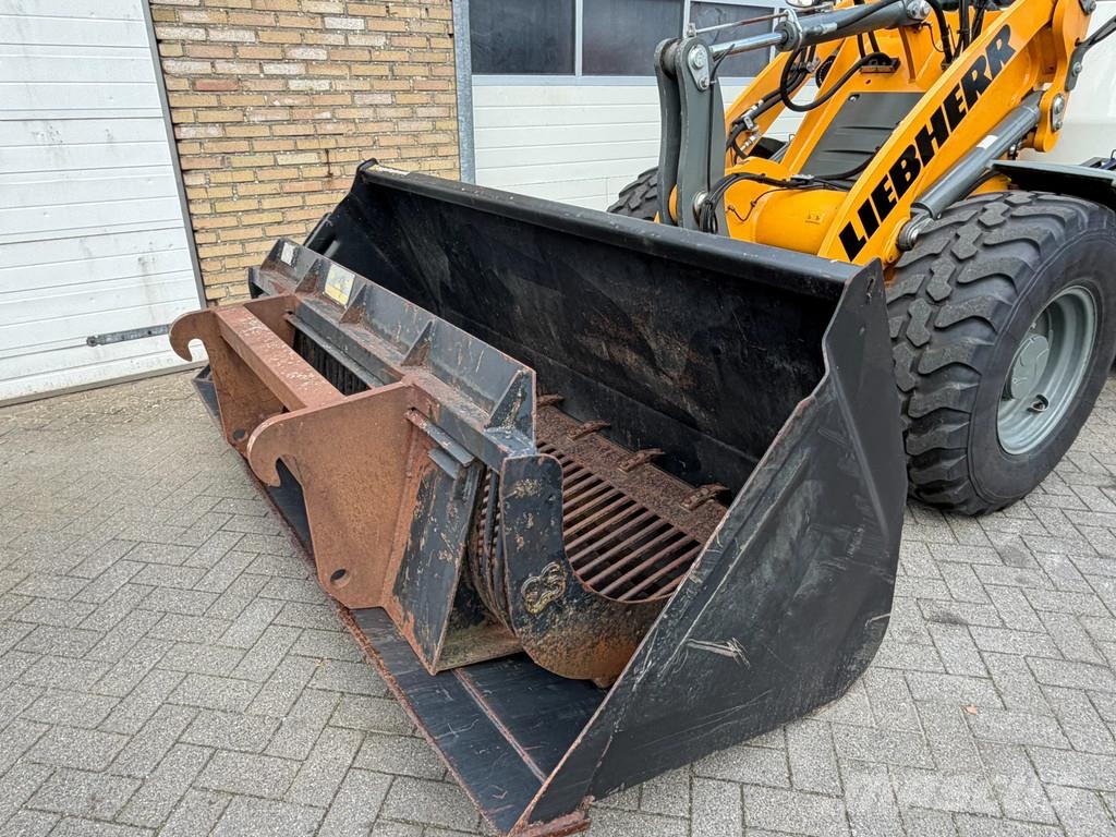 Liebherr L507 L507 Iekrāvēji uz riteņiem