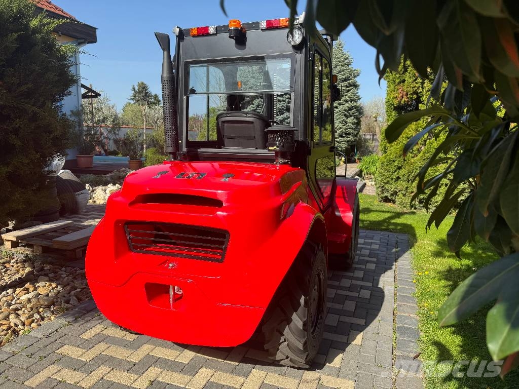 UN Forklift FD35T-DNJM1 4WD V-4166 Vorkheftruck voor zwaar terrein
