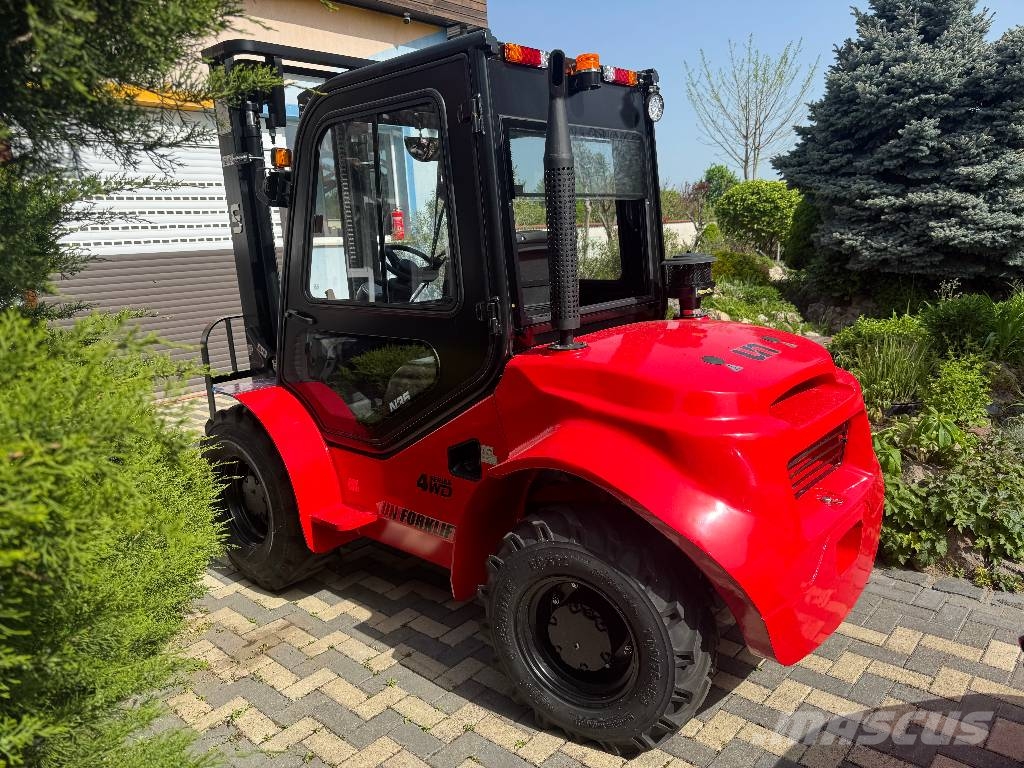 UN Forklift FD35T-DNJM1 4WD V-4166 Vorkheftruck voor zwaar terrein