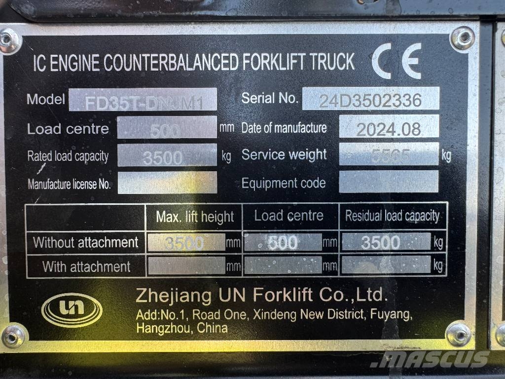 UN Forklift FD35T-DNJM1 4WD V-4166 Vorkheftruck voor zwaar terrein