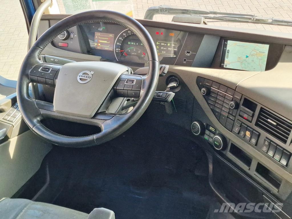 Volvo FH 13.500 Globetrotter 4x2 - PTO/Hydraulic - Navi Naudoti vilkikai