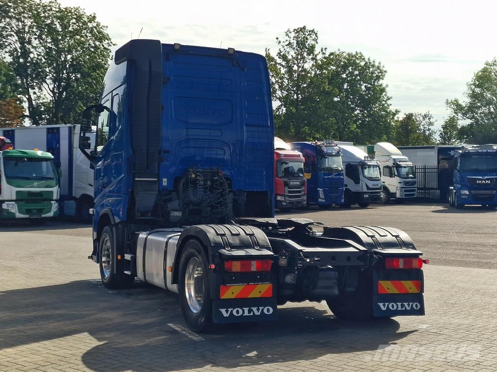 Volvo FH 13.500 Globetrotter 4x2 - PTO/Hydraulic - Navi Naudoti vilkikai