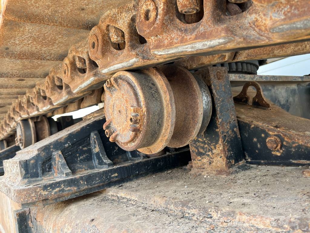 CAT 352 - Next Gen - Hammer Lines / Automatic Greasing حفارات زحافة