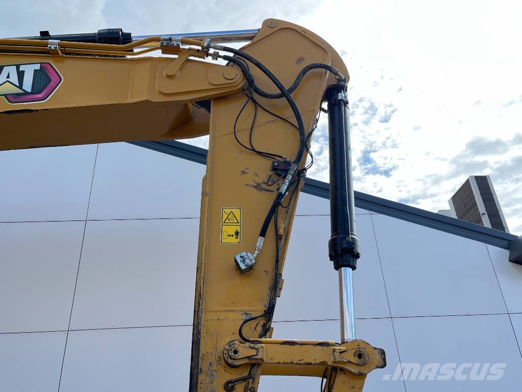 CAT 352 - Next Gen - Hammer Lines / Automatic Greasing حفارات زحافة