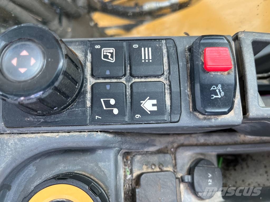 CAT 352 - Next Gen - Hammer Lines / Automatic Greasing حفارات زحافة