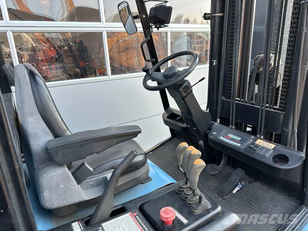 Heli CPD 50 B2 Viljuškari - ostalo
