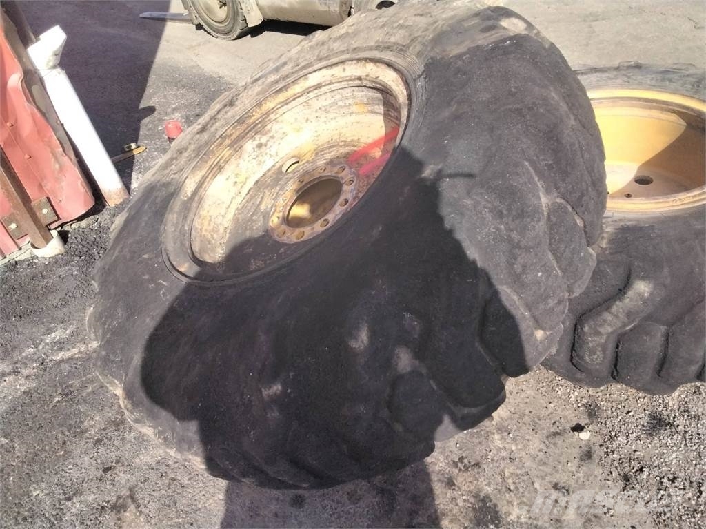 Nokian Els 17,5x25 Used/Beg Tyres, wheels and rims
