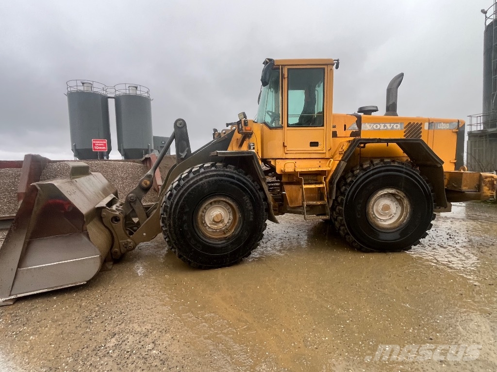 Volvo L120D Hjullastere