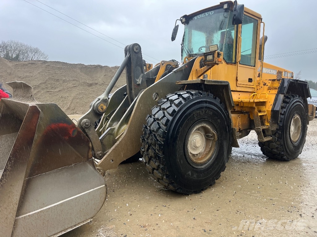 Volvo L120D Hjullastere