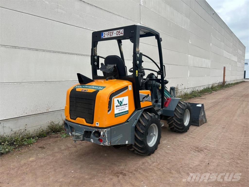 GiANT G2700 Xtra HD (9748) Radlader