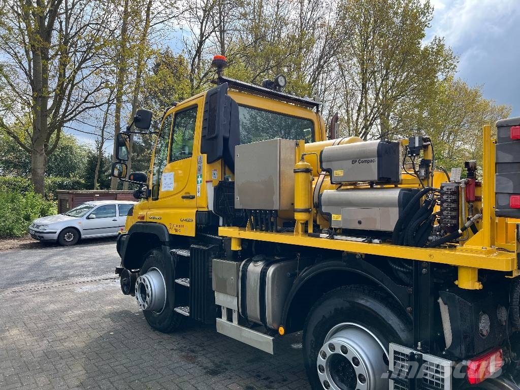 Mercedes-Benz Unimog U423 Transport Sonstige